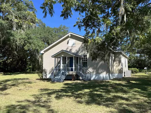 Exterior - 258 Harbin Rd, Quincy, FL 32351 photo 5 of 21