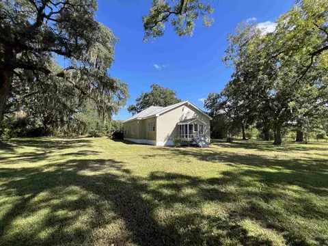 Exterior - 258 Harbin Rd, Quincy, FL 32351 photo 14 of 21