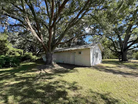 Exterior - 258 Harbin Rd, Quincy, FL 32351 photo 18 of 21