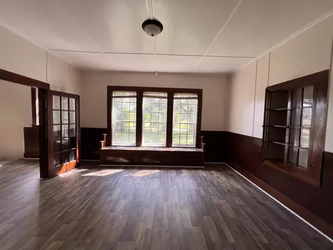 Living - 258 Harbin Rd, Quincy, FL 32351 photo 4 of 6