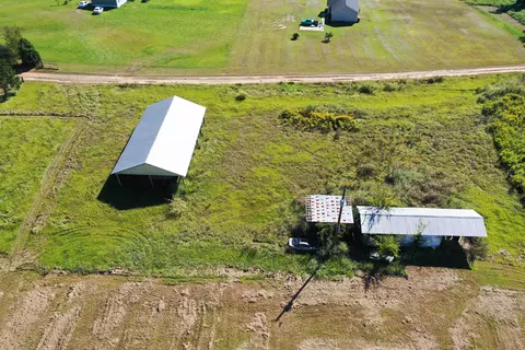 View/Area - 258 Harbin Rd, Quincy, FL 32351 photo 3 of 8