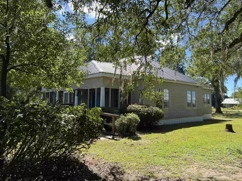 Exterior - 258 Harbin Rd, Quincy, FL 32351 photo 13 of 21
