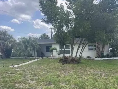 3399 N 66th Way, Saint Petersburg, FL 33710