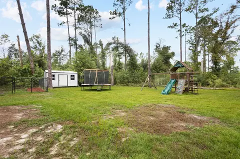 Exterior - 310 Judson Dr, Perry, FL 32348 photo 7 of 7
