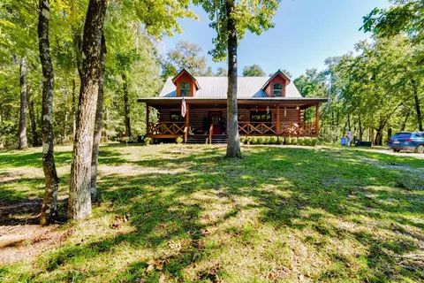 36 Log Cabin Rd, Crawfordville, FL 32327