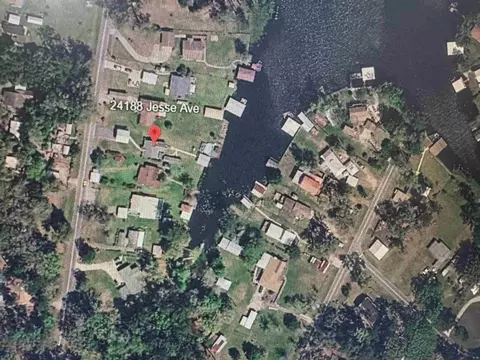 24188 Jesse Ave, Tallahassee, FL 32310