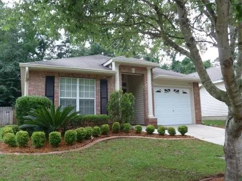 135 Ivernia Loop, Tallahassee, FL 32312