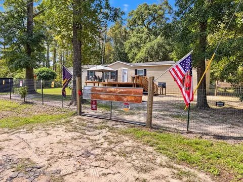 3643 Erin Dr, Tallahassee, FL 32311