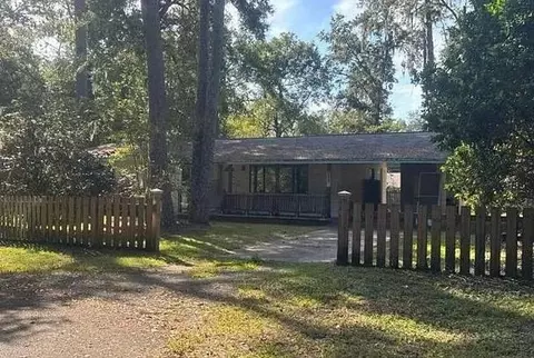 719 NW 19th Ln, Gainesville, FL 32609