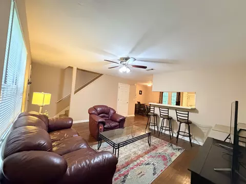 2172 S Timberwood Cir, Tallahassee, FL 32304
