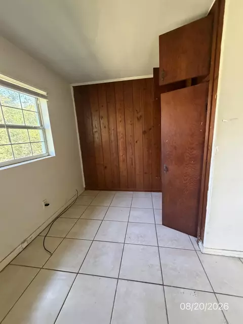 Bedroom - 201 Alice St, Perry, FL 32348 photo 4 of 4