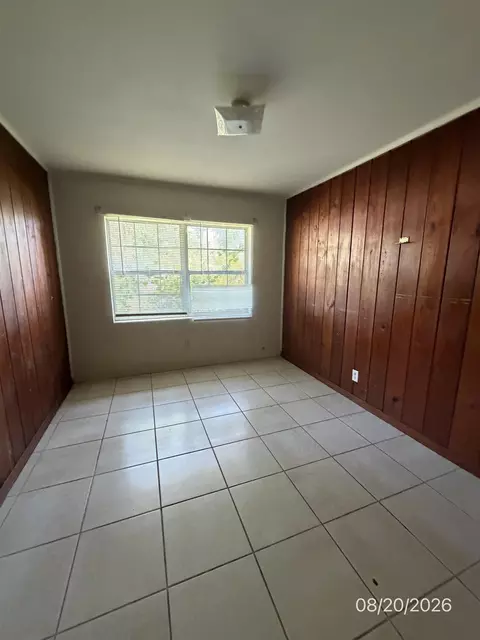 Bedroom - 201 Alice St, Perry, FL 32348 photo 1 of 4
