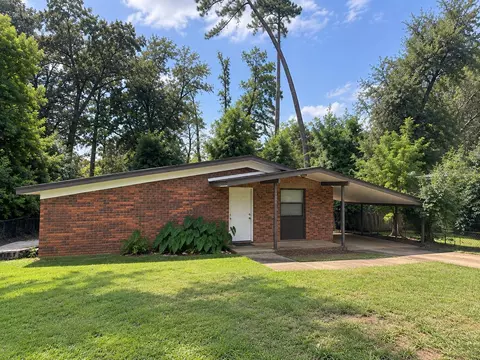 314 Cardinal Ct, Tallahassee, FL 32304