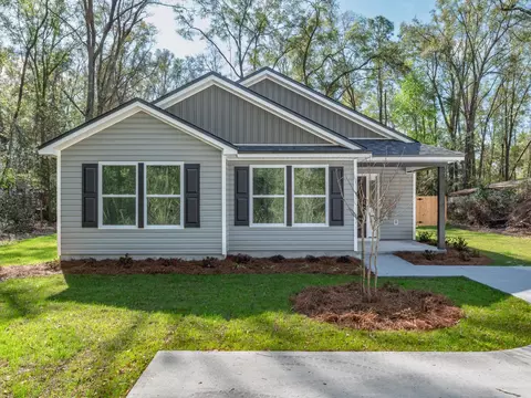 45 Maxson Rd, Crawfordville, FL 32327