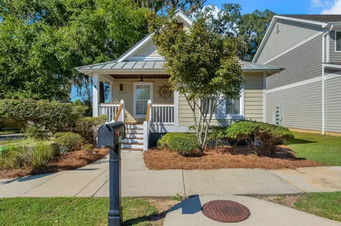 1714 Brush Hill Rd, Tallahassee, FL 32308