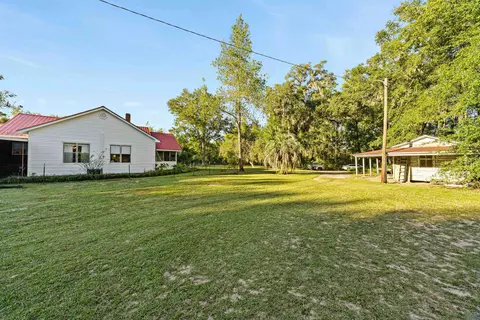 Exterior - 12110 Morris Steen Rd, Greenville, FL 32331 photo 4 of 23