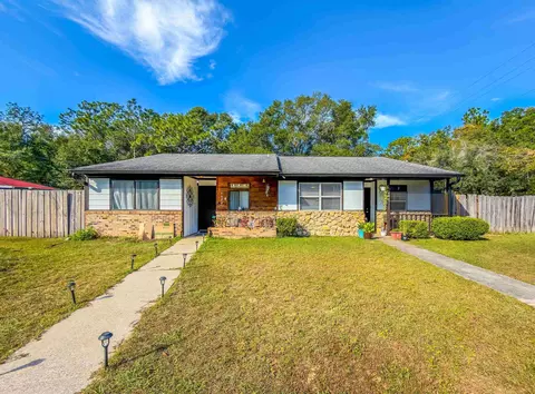 4600 Shelfer Rd #A & B, Tallahassee, FL 32305