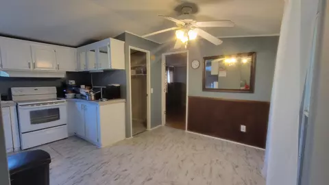 366 Bradshaw Blvd, Perry, FL 32348 photo 7
