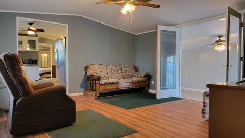 366 Bradshaw Blvd, Perry, FL 32348 photo 12