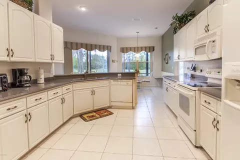 1430 Dolph Cir, Ormond Beach, FL 32174 photo 3