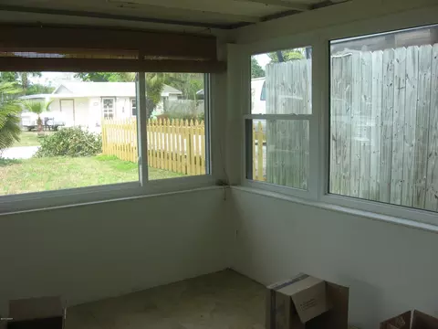168 Laurie Dr, Ormond Beach, FL 32176 photo 2