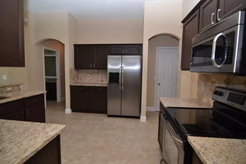  25 Rickenbacker Dr, Palm Coast, FL 32164 photo 13