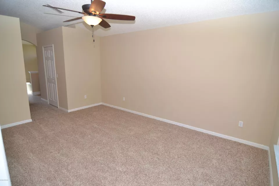  25 Rickenbacker Dr, Palm Coast, FL 32164 photo 14