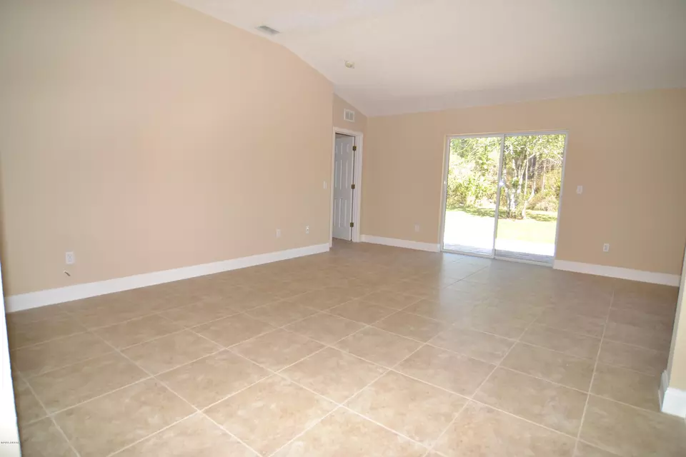  25 Rickenbacker Dr, Palm Coast, FL 32164 photo 7