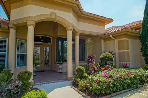 803 Arbor Glen Ct, Ormond Beach, FL 32174 photo 4