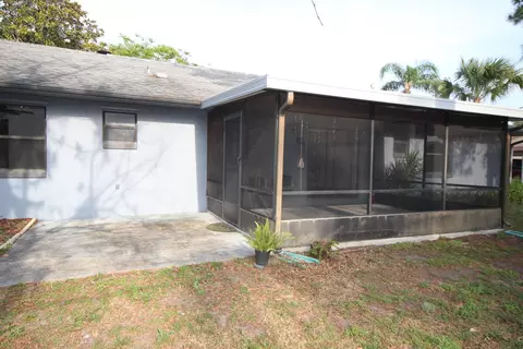 2326 Pine Tree Dr, Edgewater, FL 32141 photo 18