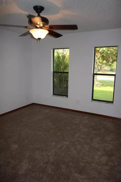 2326 Pine Tree Dr, Edgewater, FL 32141 photo 23