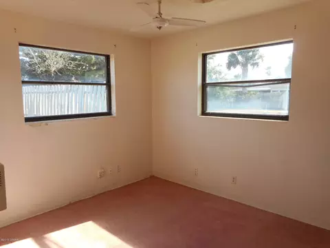48 Kent Dr, Ormond Beach, FL 32176 photo 8