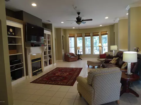 3641 Christa Ct, Ormond Beach, FL 32174 photo 4