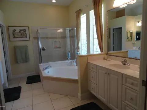 3641 Christa Ct, Ormond Beach, FL 32174 photo 9