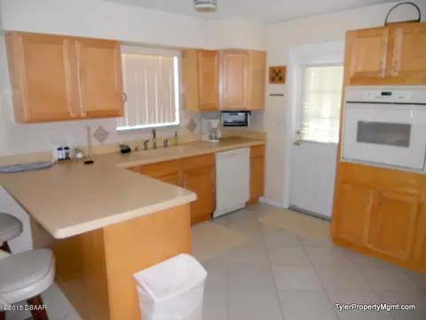1 Breezeway Dr, Ormond Beach, FL 32176 photo 5