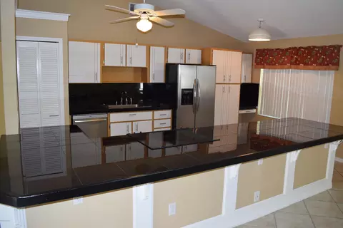 31 Oak Brook Dr, Ormond Beach, FL 32174 photo 7