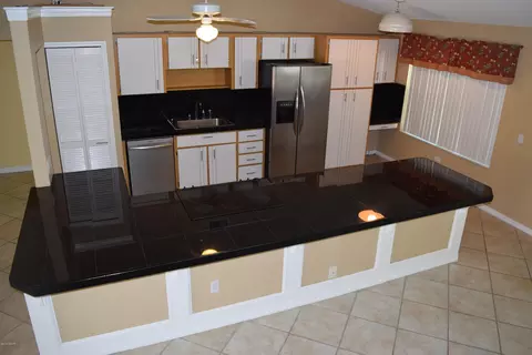 31 Oak Brook Dr, Ormond Beach, FL 32174 photo 2
