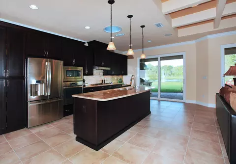 137 Briargate Look, Ormond Beach, FL 32174 photo 6