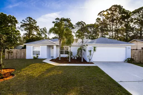 2903 Juniper Dr, Edgewater, FL 32141 photo 1