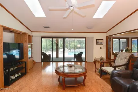 1312 Mandan Ln, Ormond Beach, FL 32174 photo 2