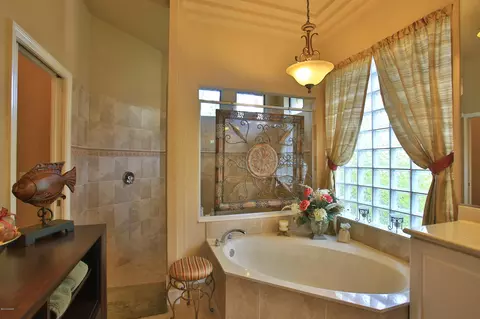 954 Stone Lake Dr, Ormond Beach, FL 32174 photo 15