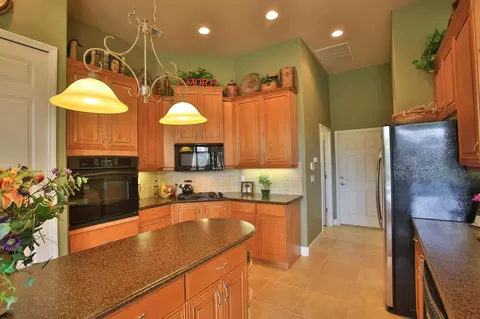 954 Stone Lake Dr, Ormond Beach, FL 32174 photo 11
