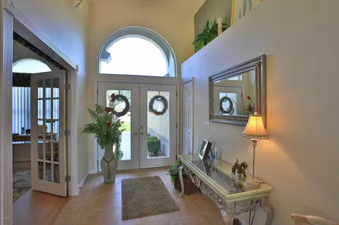 916 Woodstream Ln, Ormond Beach, FL 32174 photo 3