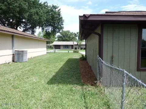 312 Wildwood Dr, Edgewater, FL 32132 photo 16