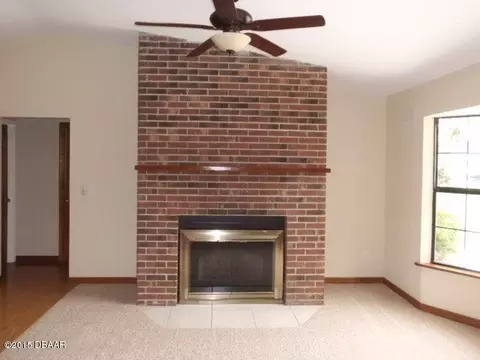 312 Wildwood Dr, Edgewater, FL 32132 photo 5