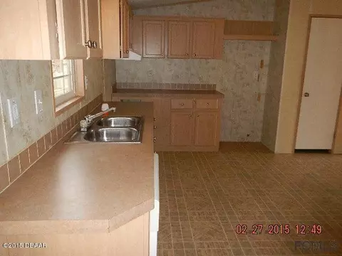 431 S 3rd Ave, Interlachen, FL 32148 photo 8