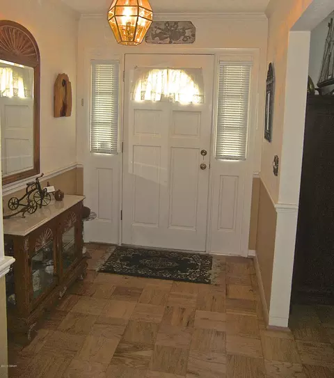 9 Pine Valley Cir, Ormond Beach, FL 32174 photo 3