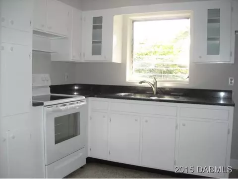 200 Lynnhurst Dr, Ormond Beach, FL 32176 photo 5