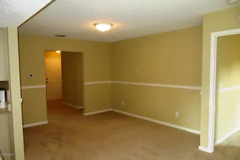 3008 Unity Tree Dr, Edgewater, FL 32141 photo 9