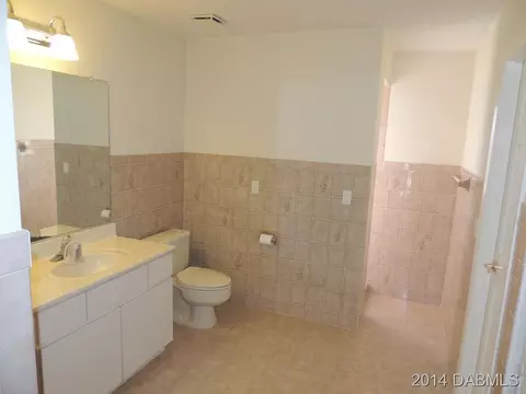 2 Julie Dr, Ormond Beach, FL 32176 photo 6